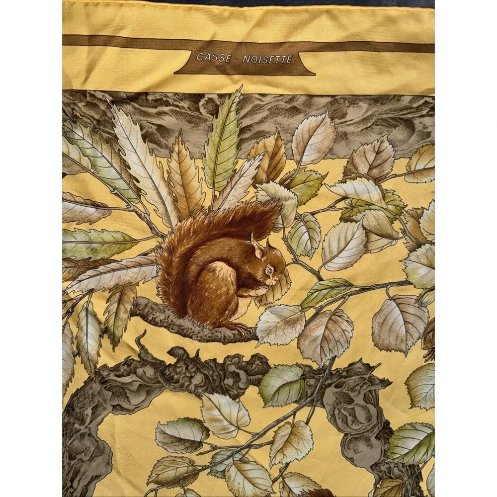 Authentic Vintage　HERMES SCARF 90 Casse Noisette